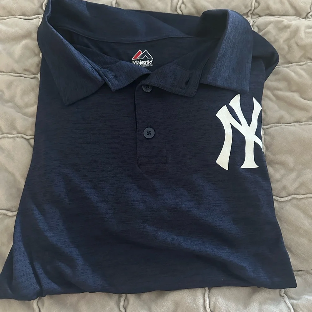 New York Yankees Antigua Heather Navy Layout Polo - Picture 2 of 5